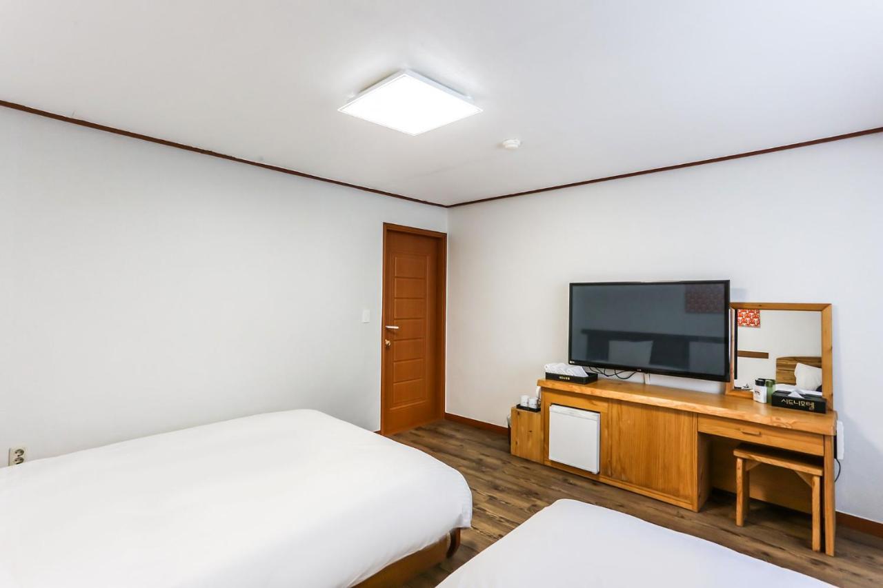 Fantastic Ocean View Sydney Hotel Jeju Exterior foto