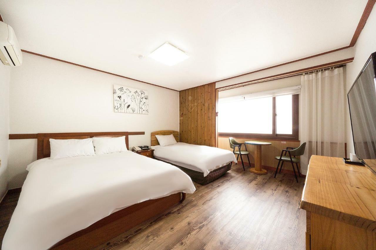 Fantastic Ocean View Sydney Hotel Jeju Exterior foto